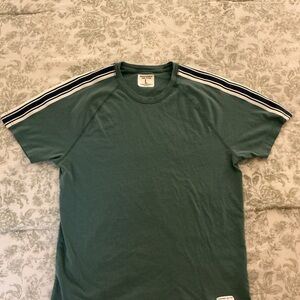Abercrombie & Fitch Green Short Sleeve Tee
